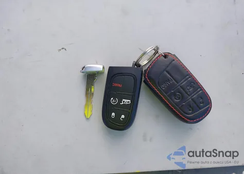 2017 Jeep Cherokee Trailhawk L Plus 4X4 from USA, damaged, VIN 1C4PJMBS7HD220676